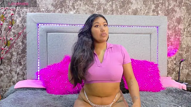 SharaRous online show from September 23, 2025, 1:25 pm