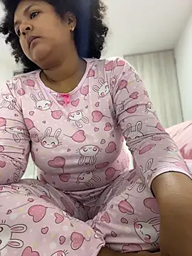 Snapshot of Rizos_hot_official chatting on May 29, 2026, 1:53 pm Rizos hot official online show from May 29, 2026, 1:53 pm