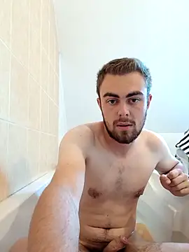 Snapshot of Aymeric35000 chatting on October 12, 2025, 4:17 pm Aymeric35000 online show from October 12, 2025, 4:17 pm