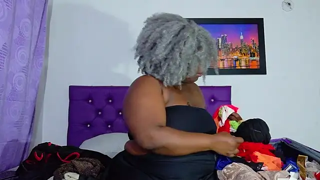 Snapshot of ebony_NeighborMoans chatting on July 29, 2026, 3:15 am ebony NeighborMoans online show from July 29, 2026, 3:15 am