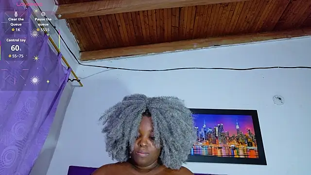 Snapshot of ebony_NeighborMoans chatting on August 2, 2026, 3:05 am ebony NeighborMoans online show from August 2, 2026, 3:05 am