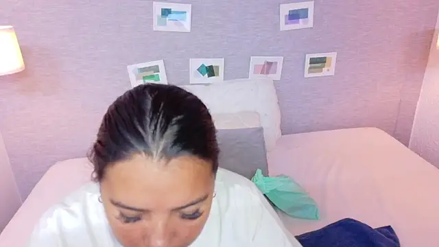 fat naughtyass online show from April 23, 2026, 1:24 pm