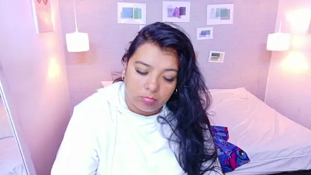 Snapshot of fat_naughtyass chatting on June 23, 2026, 10:35 am fat naughtyass online show from June 23, 2026, 10:35 am