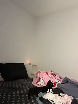 cupcakemia online show from September 10, 2025, 5:02 pm