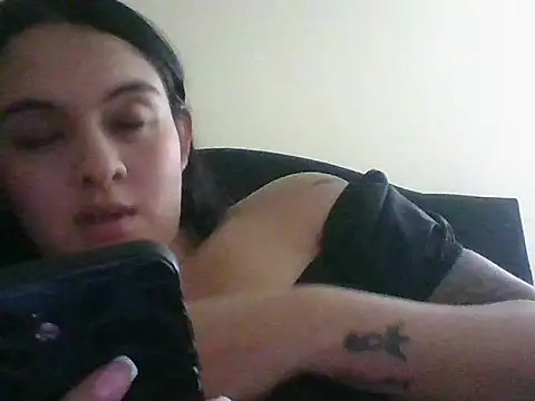 marianm29 online show from October 27, 2025, 11:31 pm