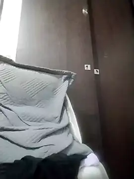  yefez online show from October 1, 2025, 3:23 am