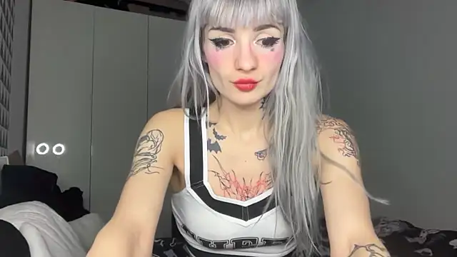 Snapshot of FluffySlutt chatting on November 16, 2025, 3:34 am FluffySlutt online show from November 16, 2025, 3:34 am