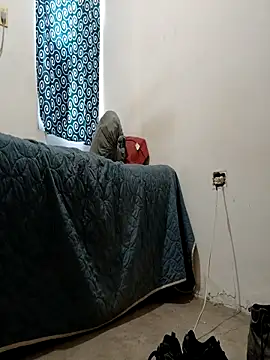 Snapshot of Jovenlechoso2044 chatting on December 14, 2025, 4:34 pm Jovenlechoso2044 online show from December 14, 2025, 4:34 pm