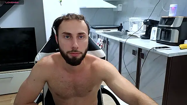 RyanStorm  online show from July 12, 2026, 6:43 pm