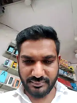 Snapshot of avi007p chatting on September 12, 2025, 9:09 am avi007p online show from September 12, 2025, 9:09 am