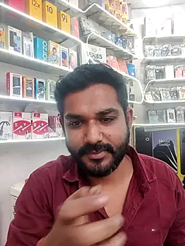 Snapshot of avi007p chatting on September 30, 2025, 5:23 am avi007p online show from September 30, 2025, 5:23 am