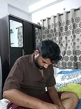 avi007p online show from July 24, 2026, 4:38 pm
