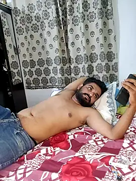 avi007p online show from July 28, 2026, 7:50 pm