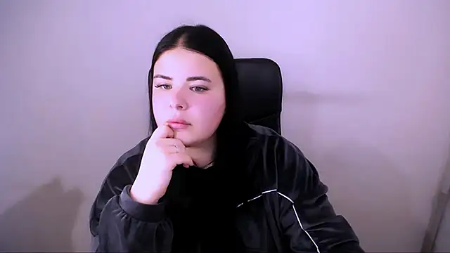 Snapshot of _Trisha_li chatting on October 23, 2025, 11:53 am Trisha li online show from October 23, 2025, 11:53 am