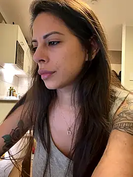 Snapshot of Teparolaverga1990 chatting on January 7, 2026, 10:56 pm Teparolaverga1990 online show from January 7, 2026, 10:56 pm