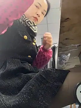 Snapshot of DHJM168 chatting on December 15, 2025, 12:59 am DHJM168 online show from December 15, 2025, 12:59 am