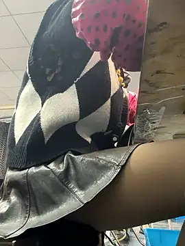 Snapshot of DHJM168 chatting on January 9, 2026, 1:08 am DHJM168 online show from January 9, 2026, 1:08 am