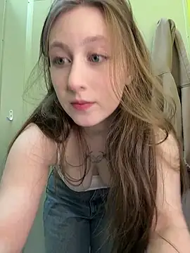 FroggyAnna online show from May 31, 2026, 4:25 pm