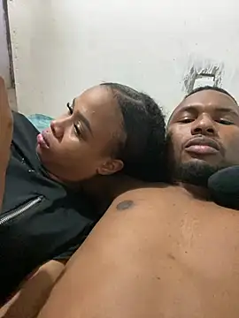 sexy-colombiana online show from April 21, 2026, 10:56 pm