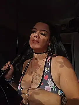 GoddessChantelle online show from October 25, 2025, 12:02 pm