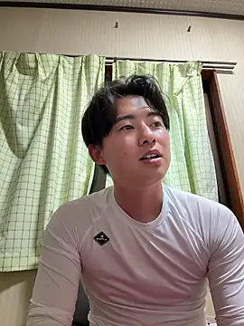 Snapshot of shoma2003 chatting on May 14, 2026, 11:17 am shoma2003 online show from May 14, 2026, 11:17 am