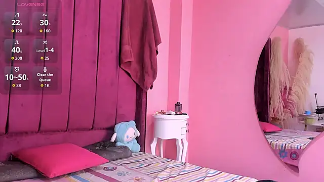 Snapshot of Rihanna_hotx chatting on September 13, 2025, 3:39 am Rihanna hotx online show from September 13, 2025, 3:39 am