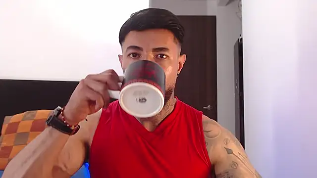 Snapshot of andrea_de_lucaa chatting on July 15, 2026, 4:18 am andrea de lucaa online show from July 15, 2026, 4:18 am