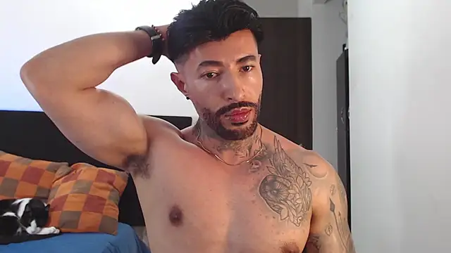 Snapshot of andrea_de_lucaa chatting on July 31, 2026, 4:01 am andrea de lucaa online show from July 31, 2026, 4:01 am