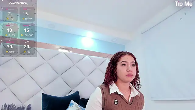 Snapshot of megannherrera chatting on April 26, 2026, 1:53 pm megannherrera online show from April 26, 2026, 1:53 pm