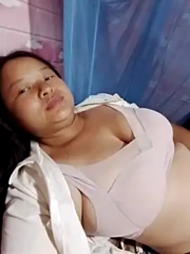 Snapshot of girl-babi chatting on June 5, 2026, 6:52 am girl-babi online show from June 5, 2026, 6:52 am