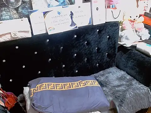 Tsyummydickx online show from July 17, 2026, 12:28 am