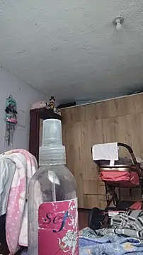 lindasyt online show from November 25, 2025, 3:01 pm