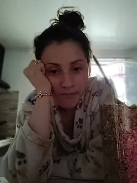 lindasyt online show from June 21, 2026, 3:14 pm