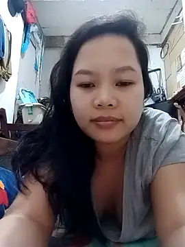 Snapshot of Sweeetpinay chatting on March 23, 2026, 9:13 am Sweeetpinay online show from March 23, 2026, 9:13 am