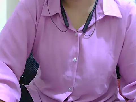 fairy queen07 online show from October 18, 2025, 3:02 pm