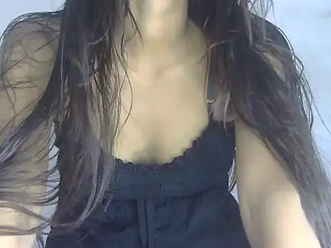 Snapshot of Nura7 chatting on September 17, 2025, 10:28 am Nura7 online show from September 17, 2025, 10:28 am