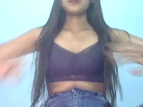 Snapshot of Nura7 chatting on December 17, 2025, 6:30 am Nura7 online show from December 17, 2025, 6:30 am