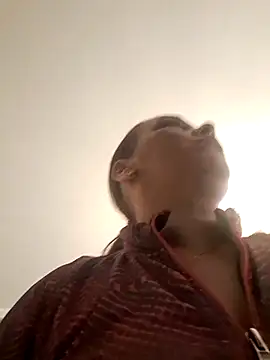 PalomaDesireee online show from October 15, 2025, 6:35 am