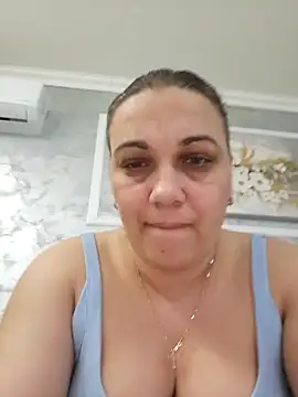Snapshot of PalomaDesireee chatting on March 31, 2026, 6:08 pm PalomaDesireee online show from March 31, 2026, 6:08 pm