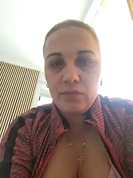 Snapshot of PalomaDesireee chatting on April 23, 2026, 7:41 am PalomaDesireee online show from April 23, 2026, 7:41 am