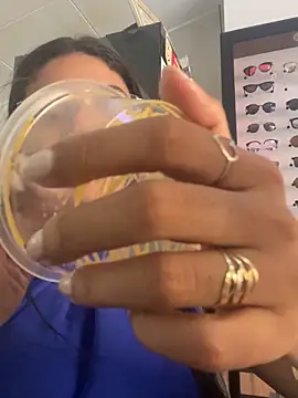 belahmor online show from October 3, 2025, 12:35 pm