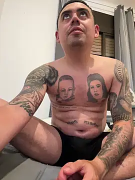 davidxxx099 online show from May 30, 2026, 9:34 pm
