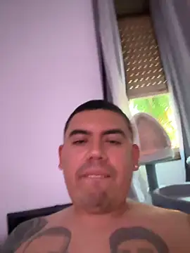 davidxxx099 online show from June 13, 2026, 6:50 pm