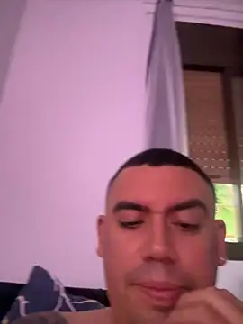 davidxxx099 online show from July 25, 2026, 4:54 am