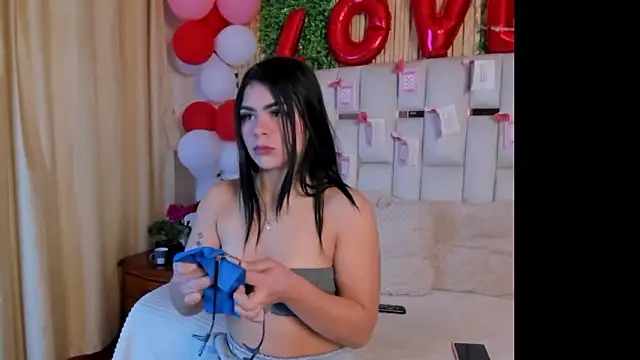 Jade Nmm online show from February 20, 2026, 1:11 pm