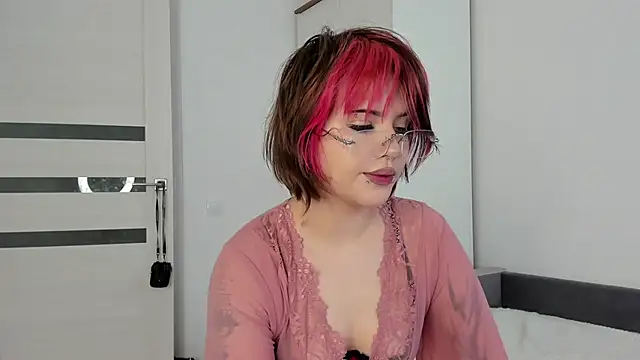 VerniceEngelking online show from June 18, 2026, 6:35 am