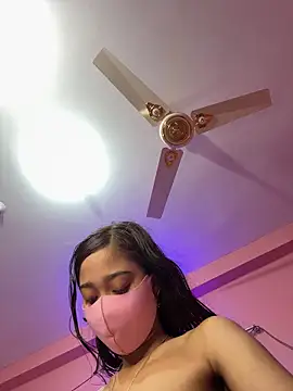 Snapshot of maya-Couple19 chatting on April 14, 2026, 6:03 pm maya-Couple19 online show from April 14, 2026, 6:03 pm
