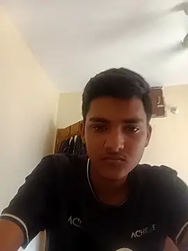 WrinkledTriops online show from April 3, 2026, 5:49 am