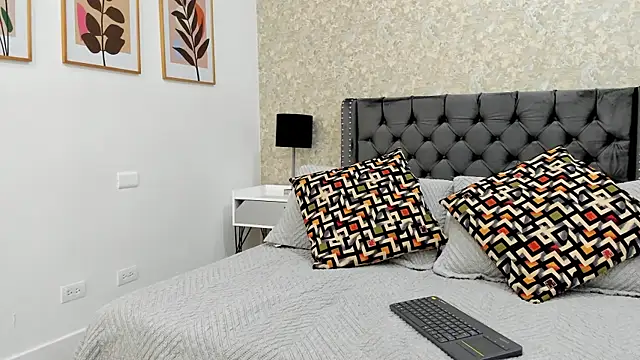 Snapshot of Cataleya_Wayne chatting on November 19, 2025, 7:58 pm Cataleya Wayne online show from November 19, 2025, 7:58 pm