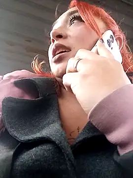 Mariana-94 online show from October 17, 2025, 9:17 pm